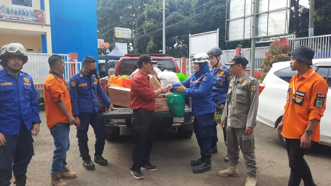 100 Paket D’SabR Didistribusikan ke Dua Desa Terdampak Gempa Cianjur