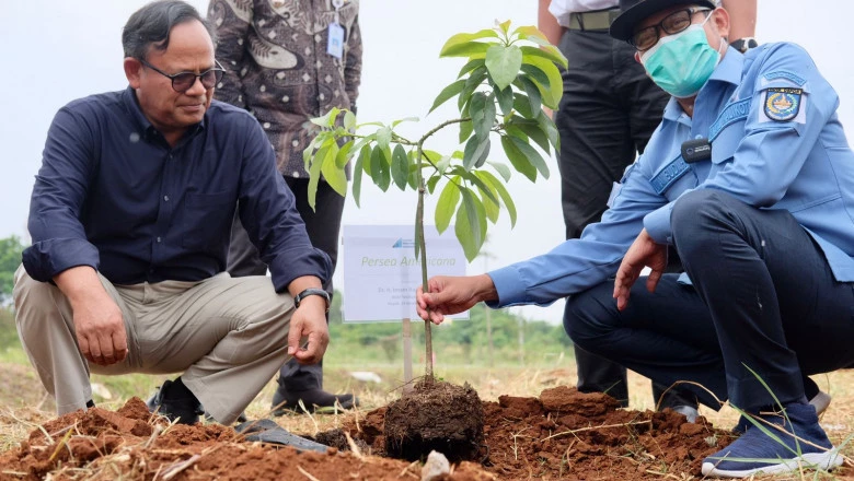 Penanaman 500 Bibit Pohon di UIII, Ikut Dukung Depok sebagai Kota Hijau dan Kota Biru