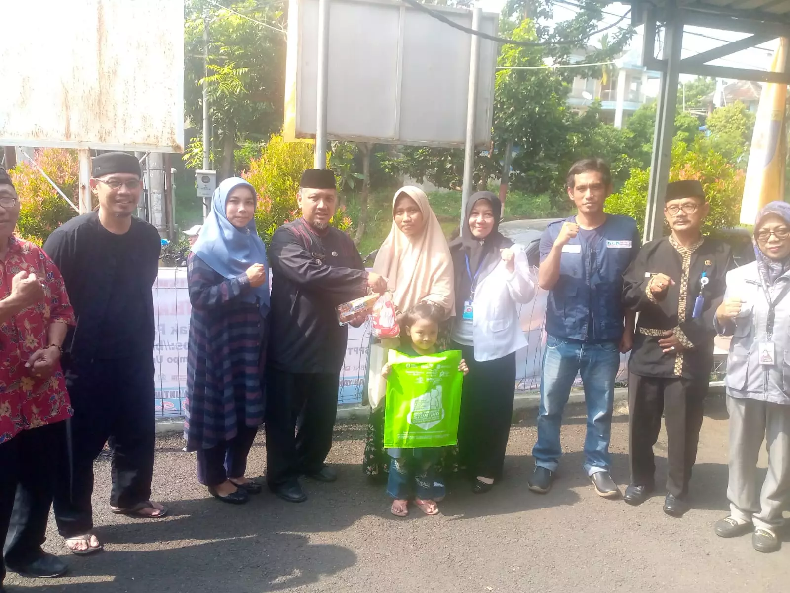 97 Balita Pondok Jaya Dapat Bantuan Pangan Segar dari DKP3