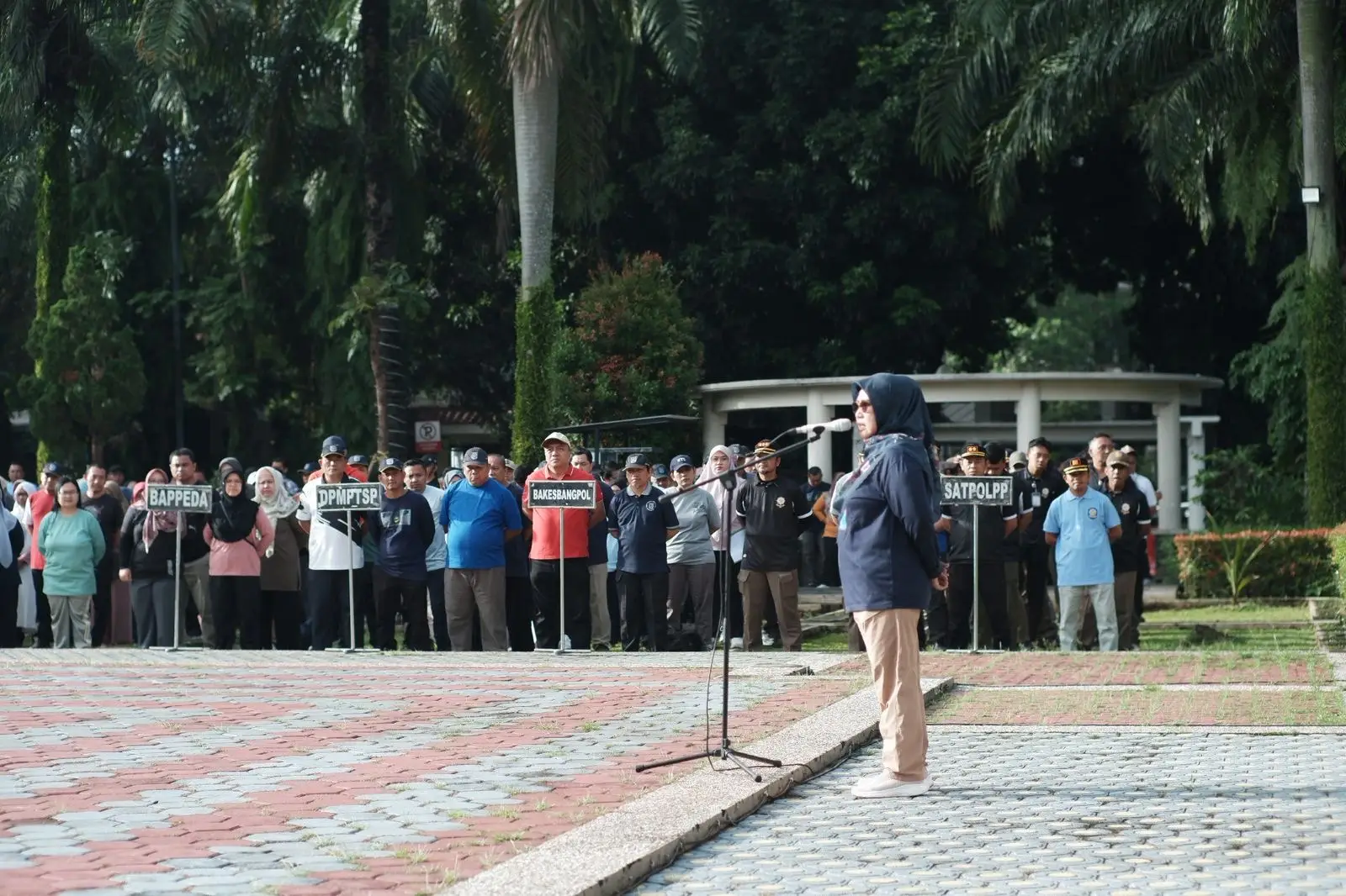Apel Perdana 2026, Nina Suzana Minta ASN Bekerja Lebih Baik dan Disiplin