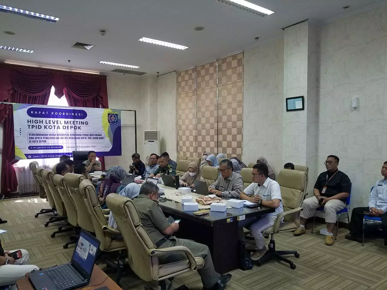 Jaga Ketersediaan dan Stabilitas Harga Pangan Jelang Nataru, TPID Depok Gelar Rakor HLM