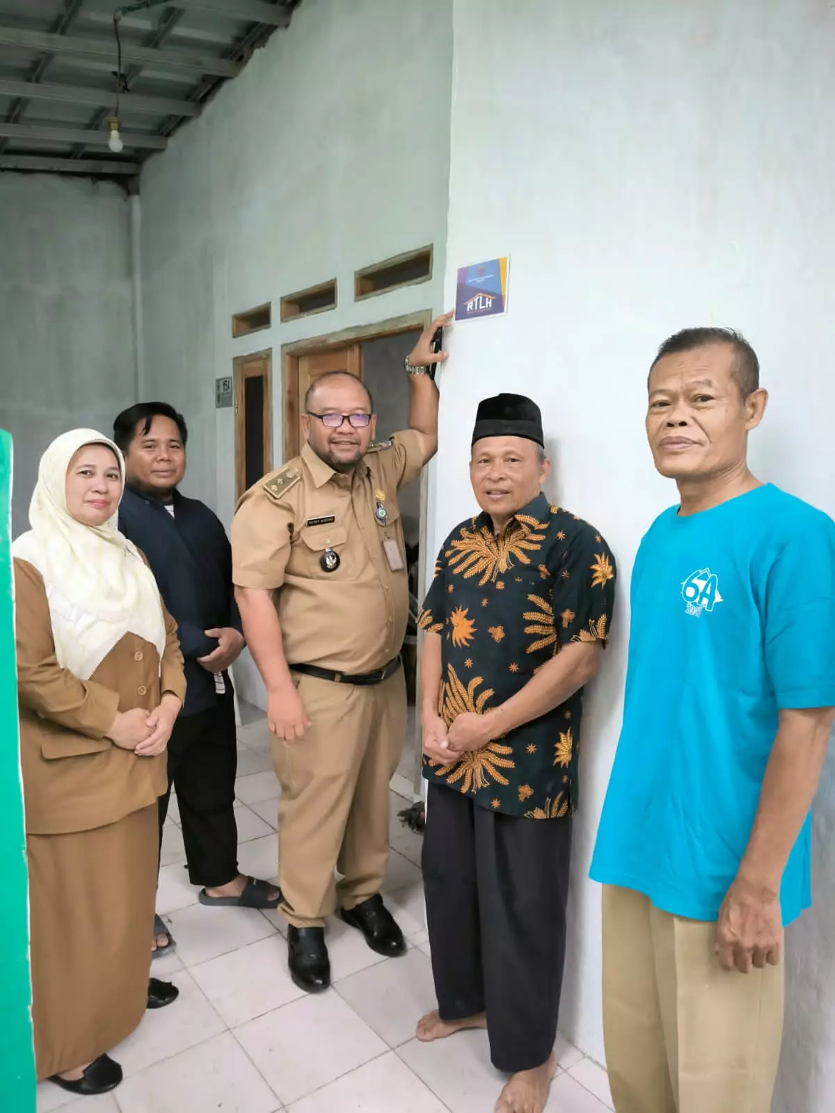 Warga Cilodong Gembira Kini Rumahnya Sudah Layak Huni