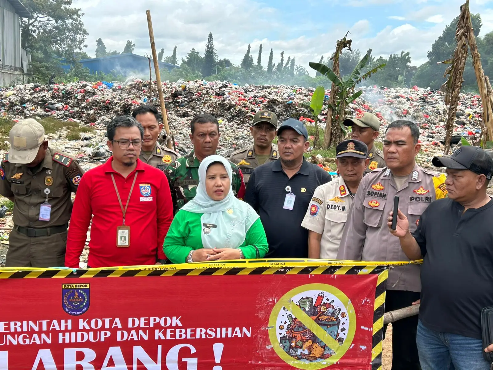 TPS Liar di RW 01 Disegel, Lurah Serua Tegaskan Tak Ada Toleransi