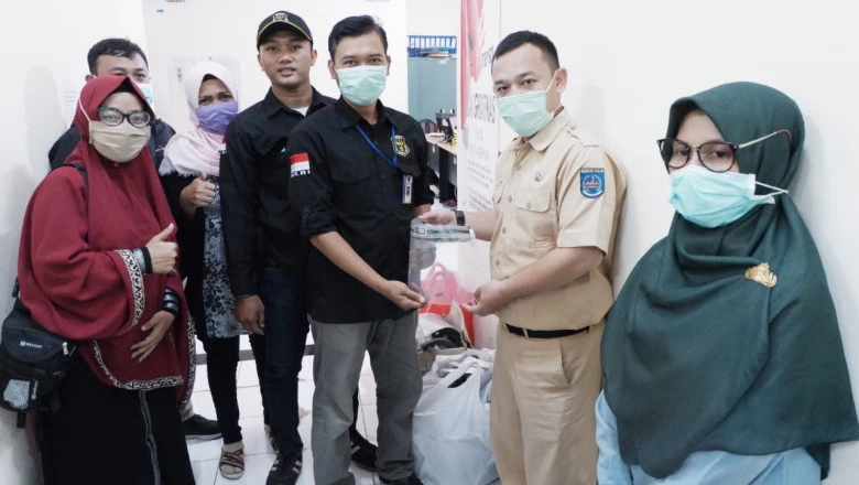 Turut Perangi Corona, MKD Sumbang 60 Face Shield Mask