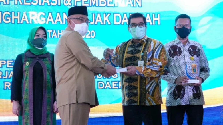 Apresiasi dan Pemberian Penghargaan Pajak Daerah Tahun 2020