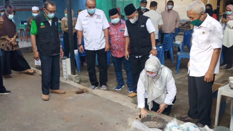 Kelurahan Curug Siap Sukseskan Pembuatan Lubang Biopori di 61 RT