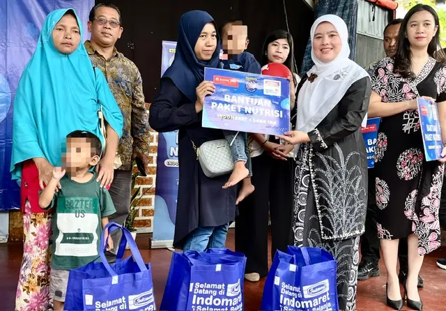 Cing Ikah Serahkan Bantuan 150 Paket Nutrisi untuk Anak Stunting di Tugu, Selipkan Harapan