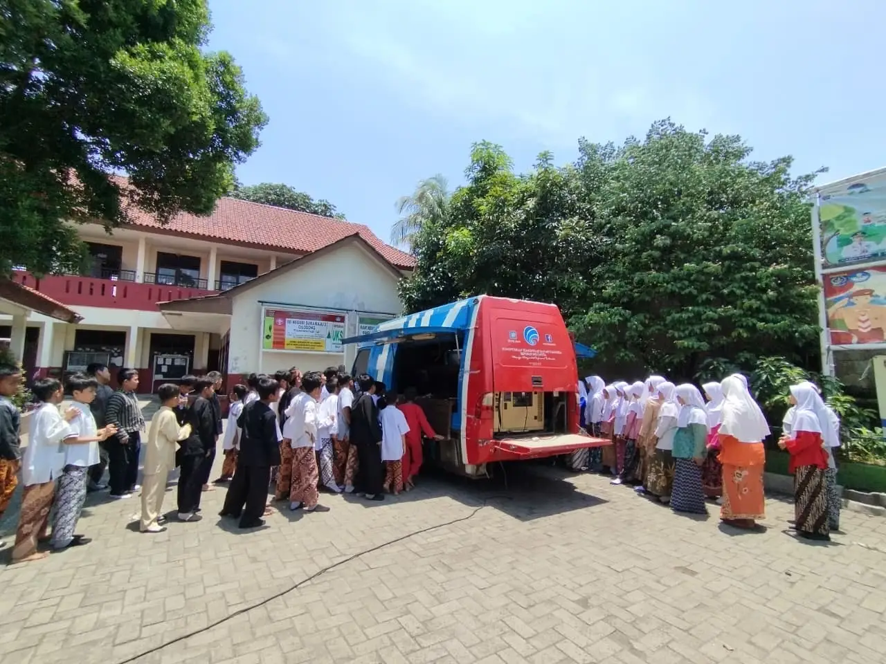 Hadir di SDN Sukamaju 3, MCAP Diskominfo Depok Disambut Antusias Pelajar