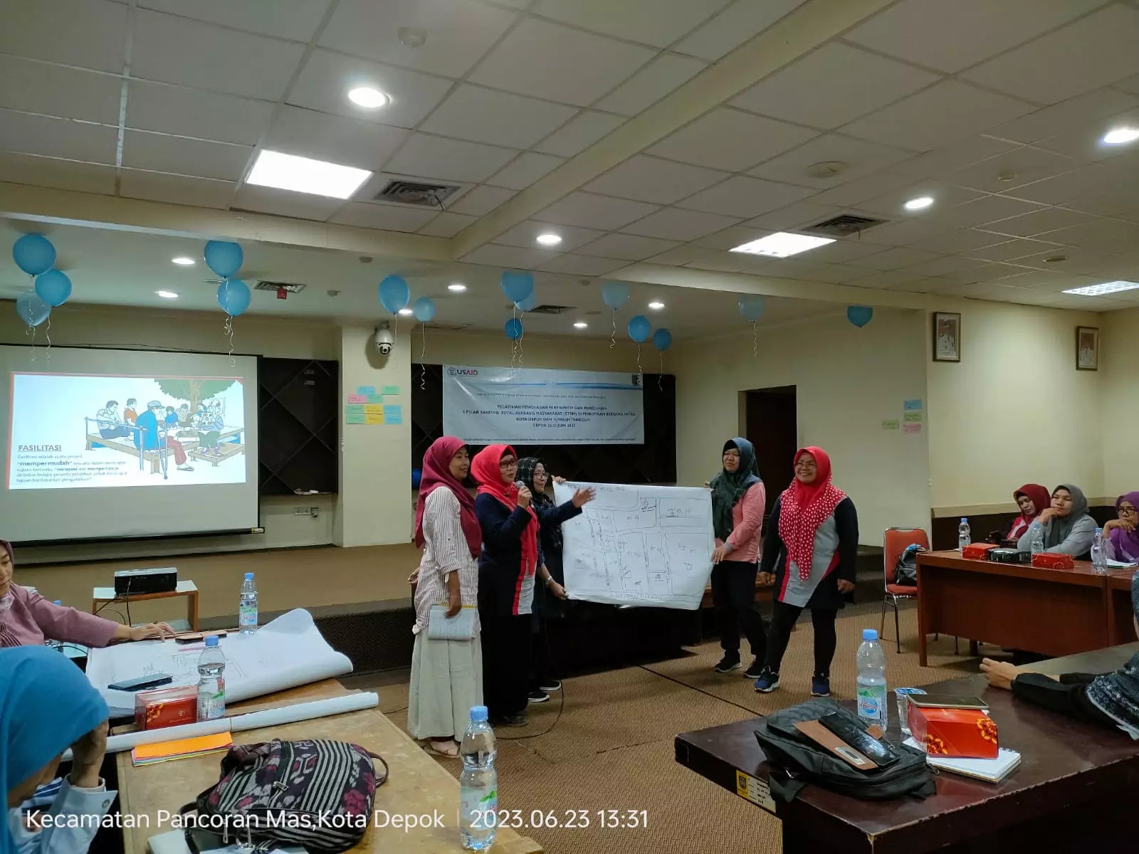 Kader dan Sanitarian Dinkes Ikuti Pelatihan Pengkajian Partisipatif dan Pemicuan 5 Pilar STBM