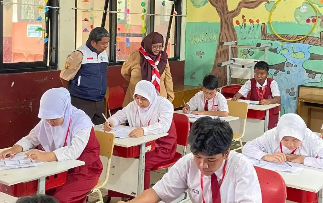 Perbaikan Atap Ambruk SDN Mekarjaya 29 Bertahap, KBM Dialihkan Lewat Daring