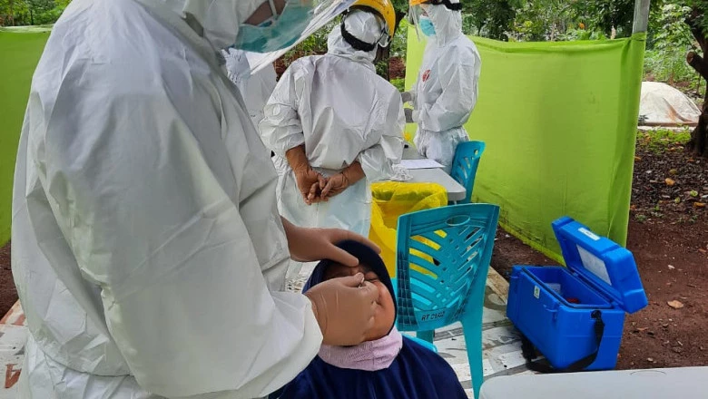Puskesmas Kemirimuka Lakukan Swab Tes PCR Ratusan Santri
