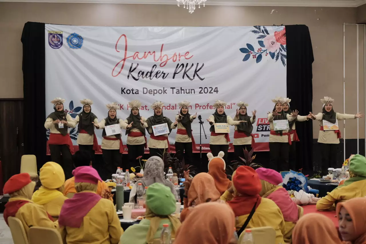 11 Tim Tampilkan Yel-yel Terbaiknya di Jambore Kader PKK Kota Depok 2024