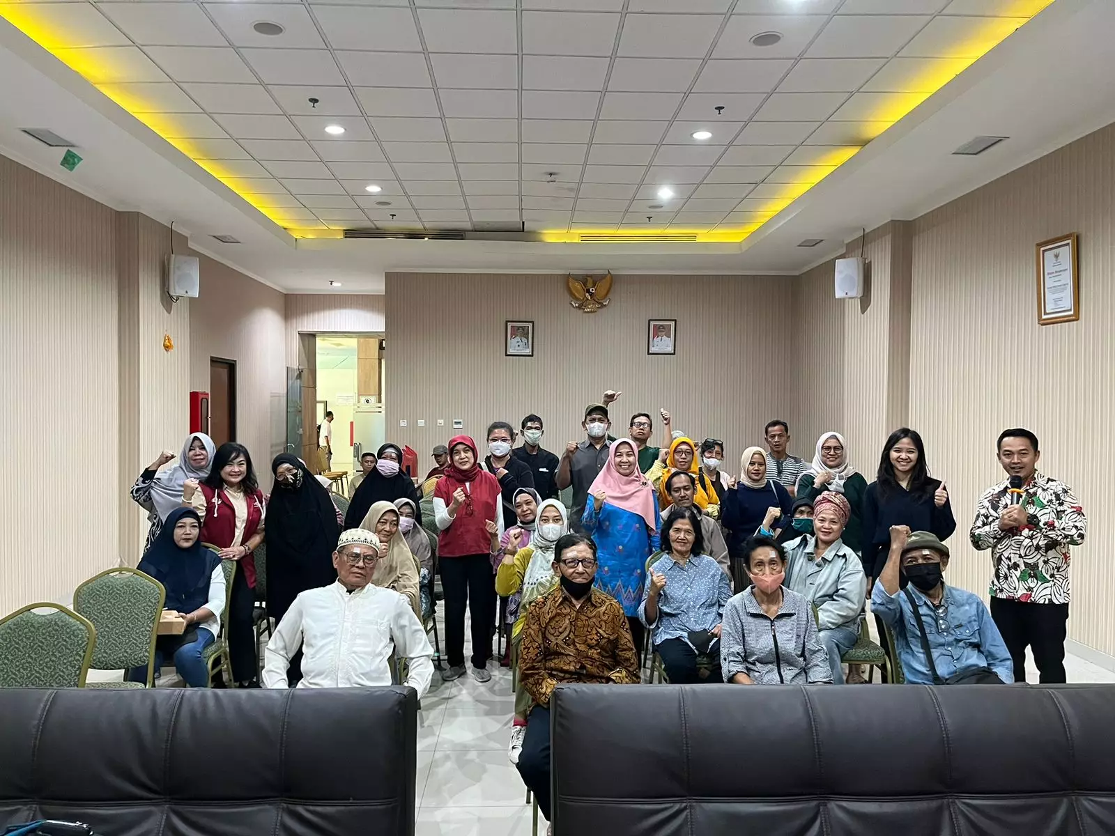 Puluhan Warga Depok Operasi Katarak Gratis di RSUD KiSA
