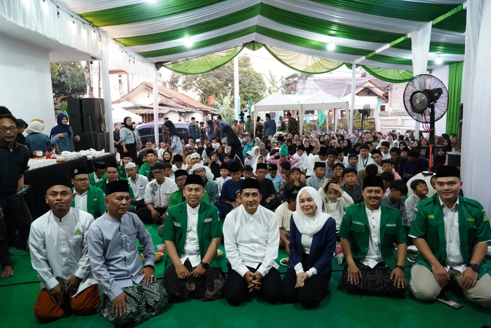 Penuh Kebersamaan, Wawalkot Depok Buka Puasa Bersama GP Ansor dan 200 Anak Yatim