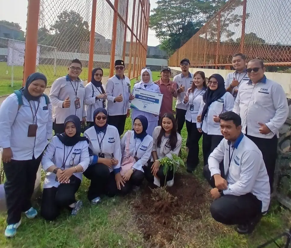 Kukusan Kian Asri, 150 Bibit Pohon dari PNM Hijaukan Lingkungan