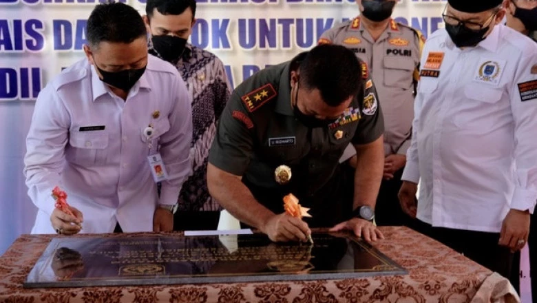 Peresmian Sekolah Toleransi di SMAN 1 Depok