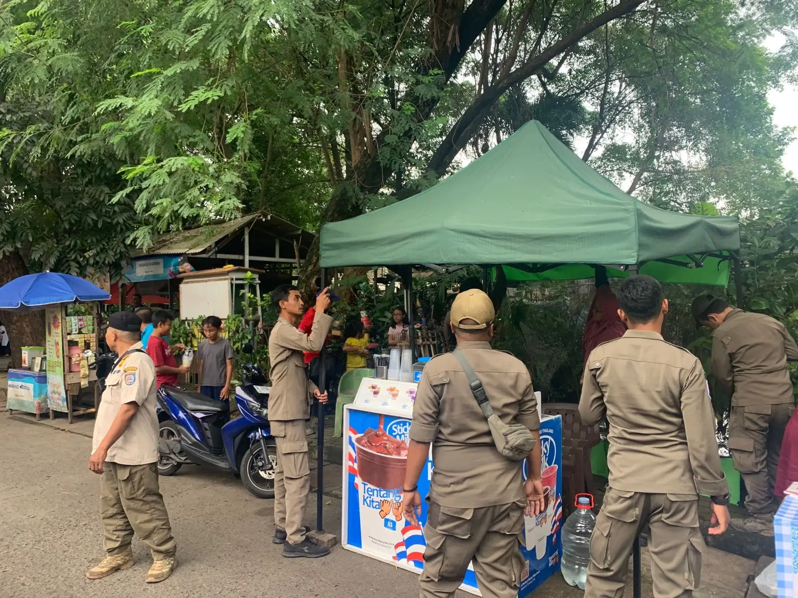 Satpol PP Depok Kembali Lakukan Penertiban PKL di Sejumlah Titik