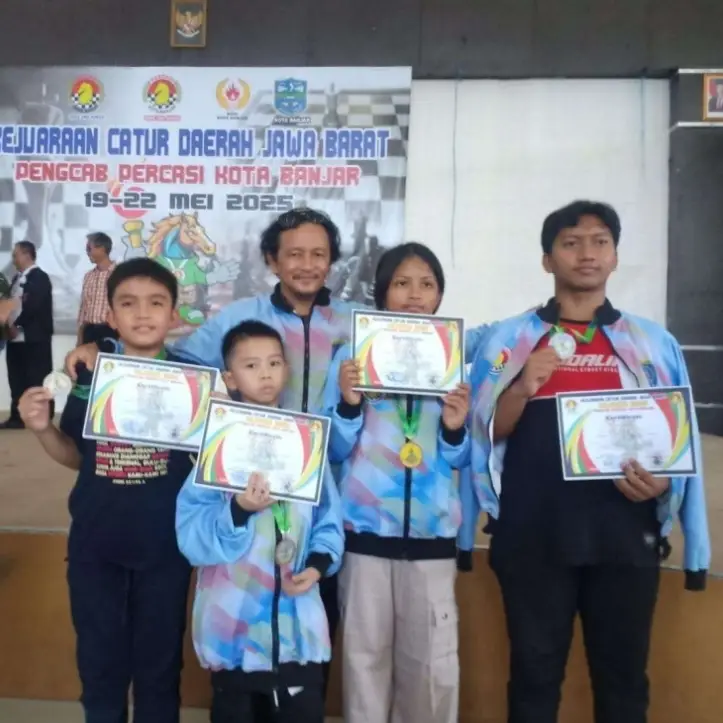 Bangga! Kontingen Kota Depok Raih 4 Medali di Kejurda Catur Jabar 2025