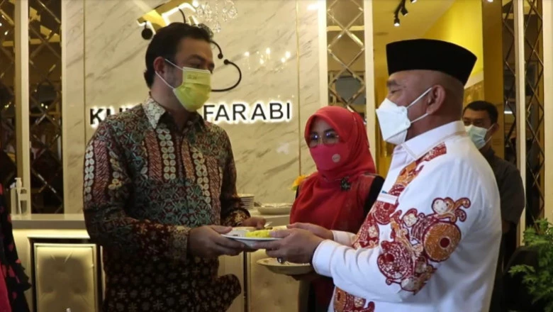 Resmikan Klinik dr.Farabi, Wali Kota Apresiasi Pemilik yang Taat Urus IMB 