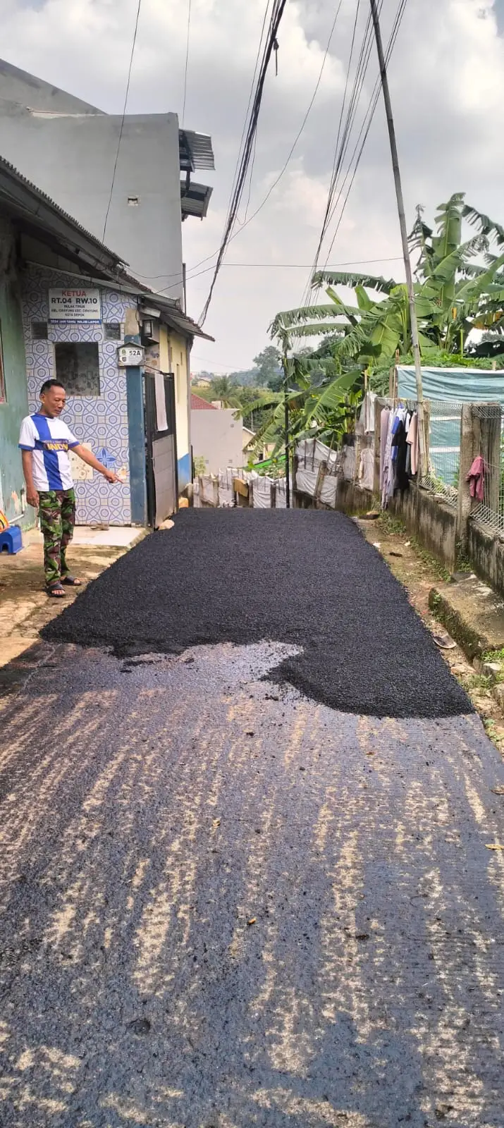 Hotmix Jalan RT 04 Cipayung, Aspirasi DPRD Depok