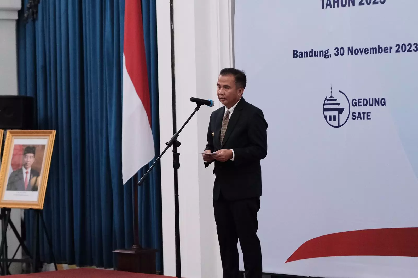 Pj Gubernur Tekankan Badan Publik Harus Mampu Respons Cepat Aspirasi Masyarakat
