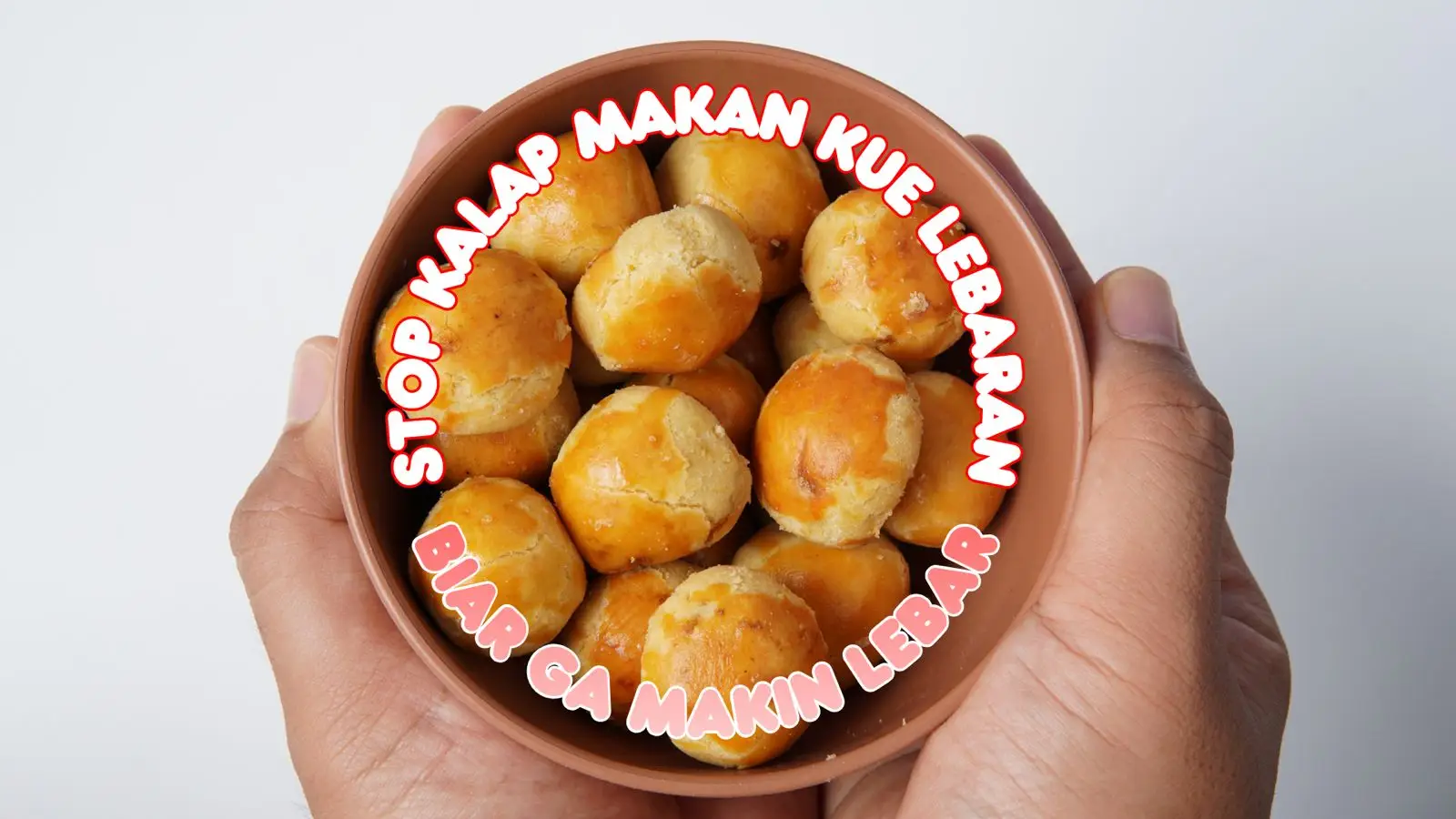 Jangan Kalap! Batasi Makan Kue Lebaran Biar Tidak Lebar-an