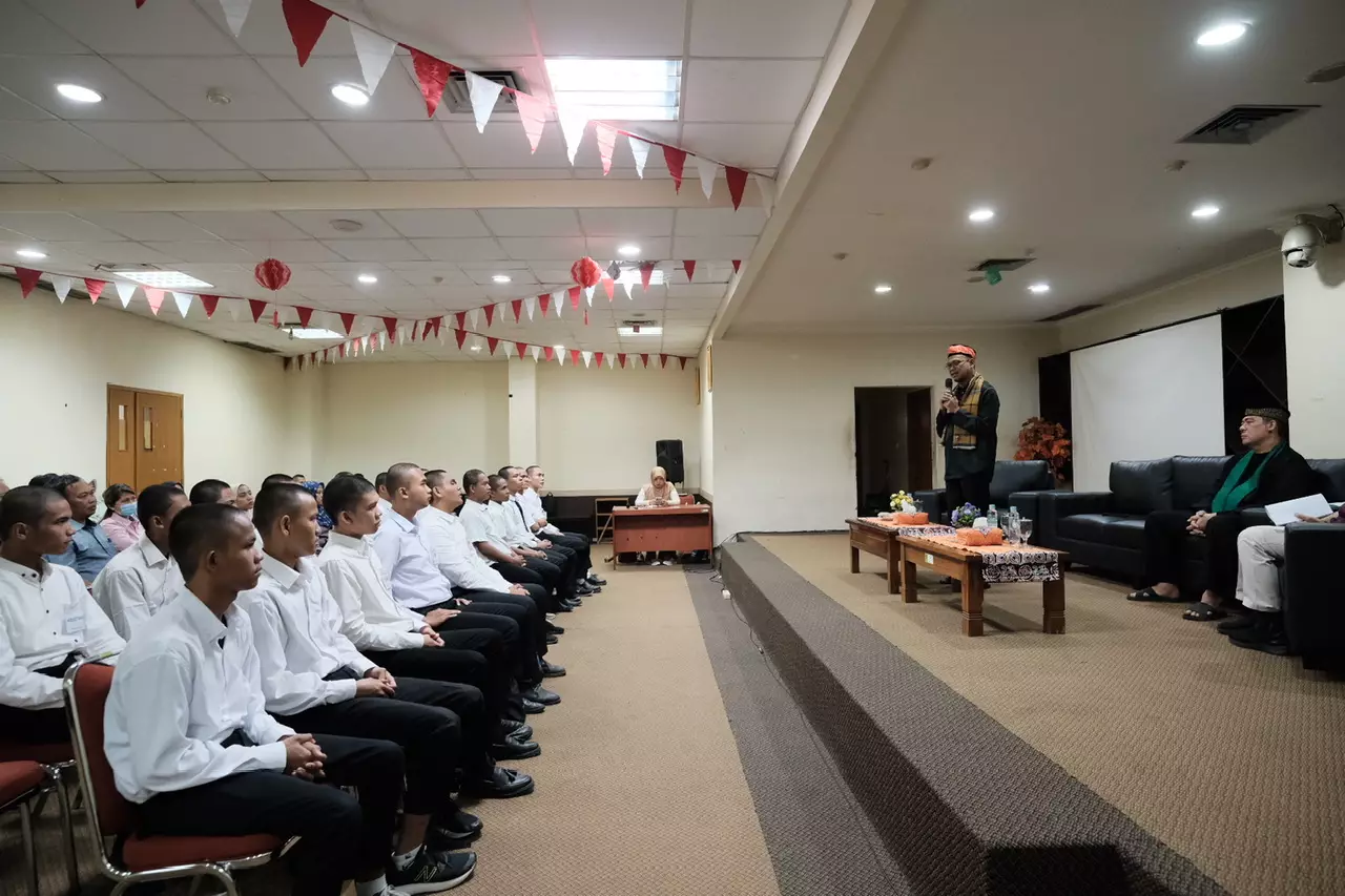 Belasan Peserta Pelatihan Bahasa Jepang Batch 6 Dilepas Wakil Wali Kota Depok