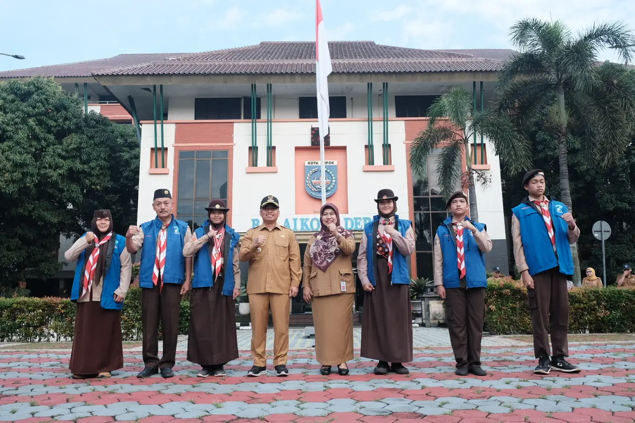 32 Penggalang Pramuka Kota Depok Dilepas Menuju Jambore Daerah Jabar 2025