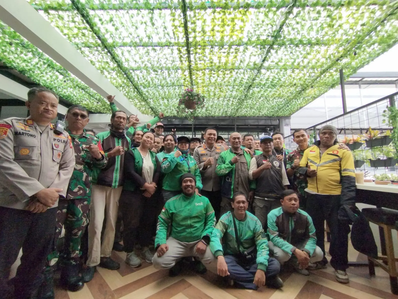 Kapolres dan Dandim Ajak Komunitas Ojol Depok Jaga Kondusifitas