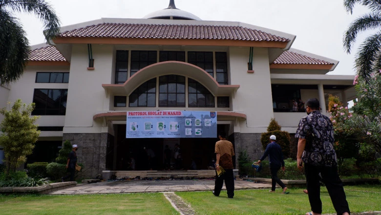 Mulai Hari Ini, Masjid Agung Balai Kota Depok Tiadakan Salat Berjemaah dan Salat Jumat