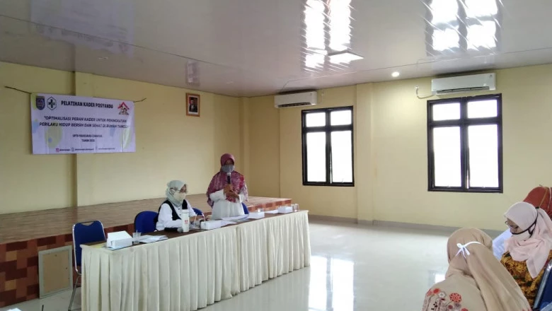 Kader Posyandu di Cinangka Dapat Pelatihan PHBS