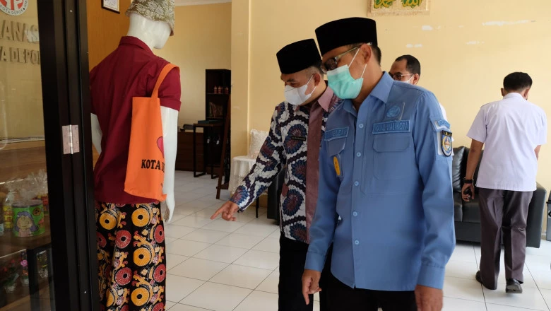 Wakil Wali Kota Depok Ajak Wakil Wali Kota Mataram Kunjungi Dekranasda Depok