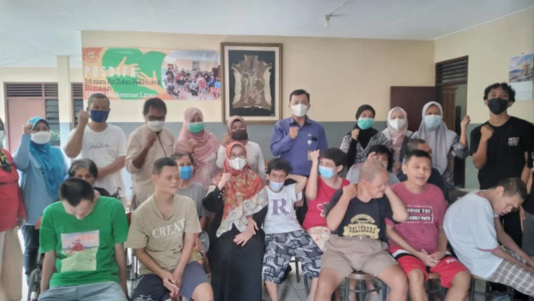   Posdifa Besutan Puskesmas Limo Beri Layanan Kesehatan Bagi Warga Disabilitas   