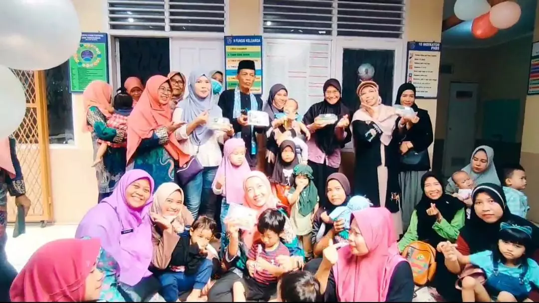 Sasar Belasan Posyandu, Lurah Aripudin Beri Penyuluhan PMT Lokal