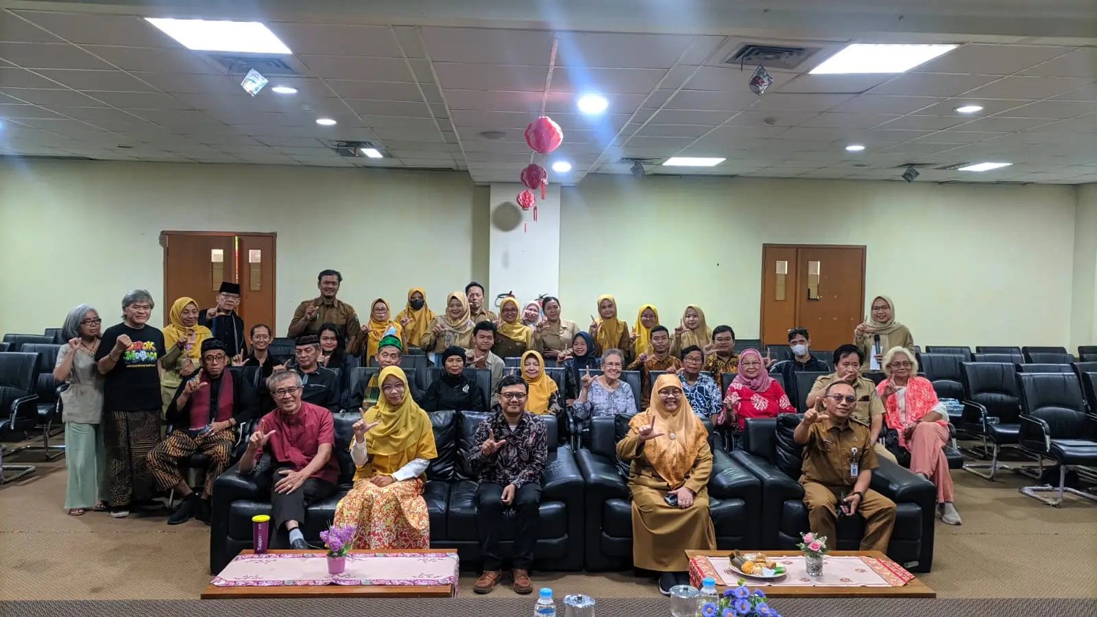Diskarpus Depok Ajak Masyarakat Lestarikan Naskah Kuno