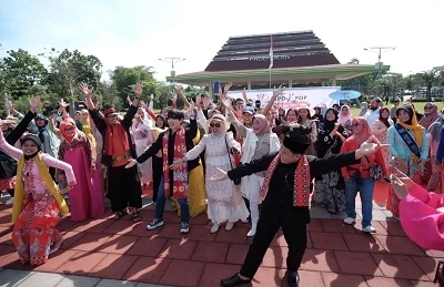 Berlangsung Meriah, Depok Pop Tampilkan Kirab Kebangsaan hingga Fashion Show
