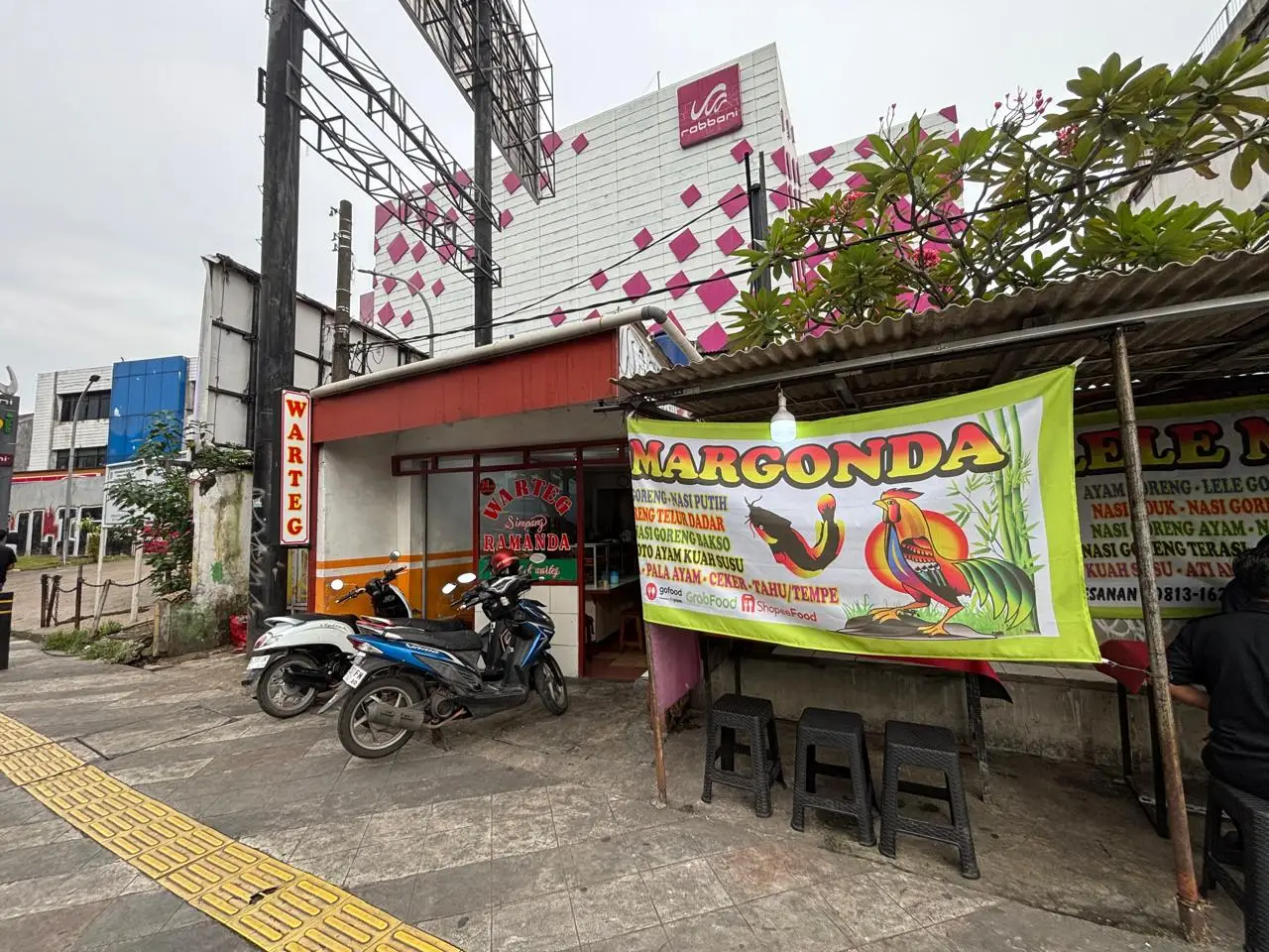 Selama Ramadan, Pemilik Usaha Kuliner di Depok Diimbau Pasang Tirai Penutup