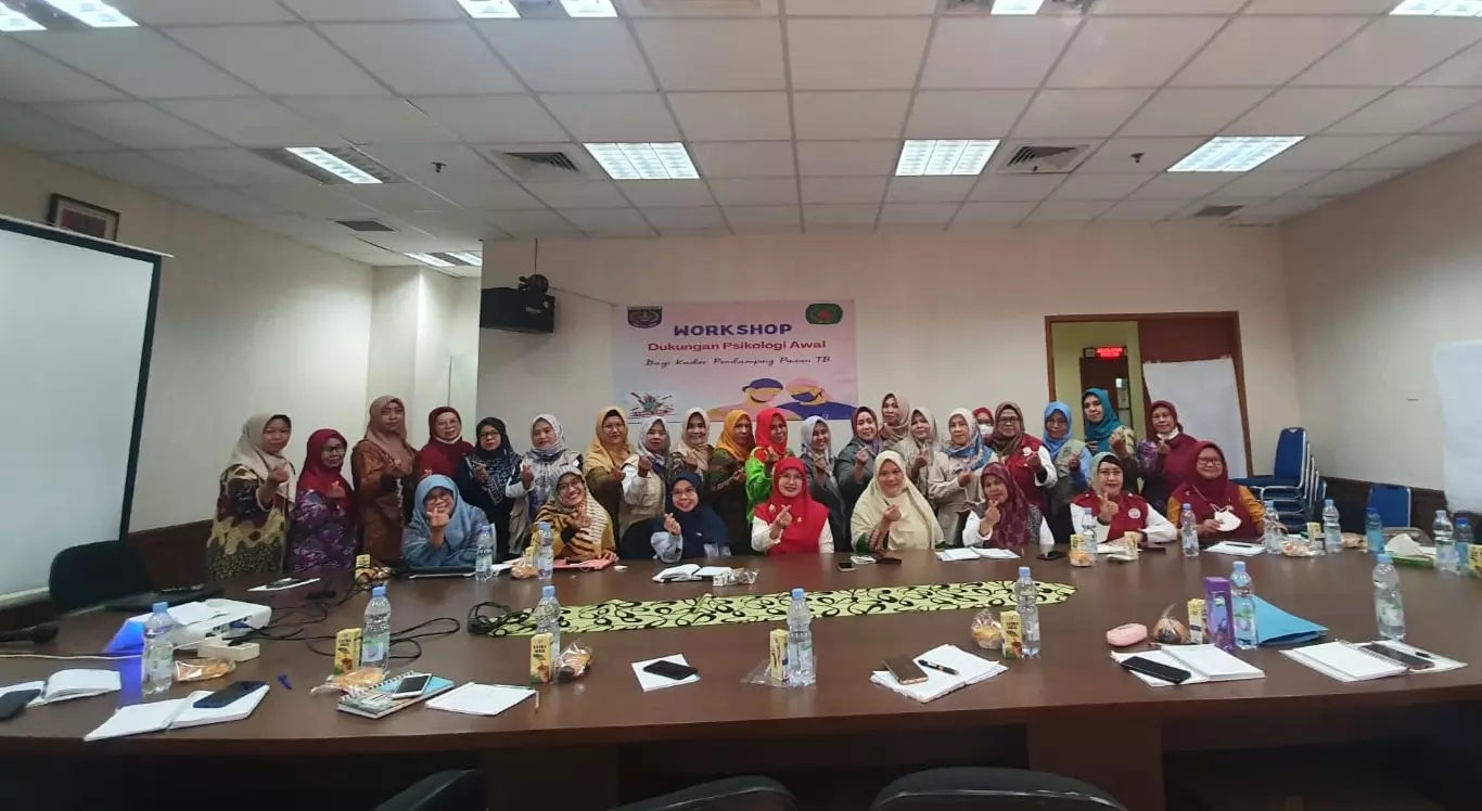 Dinkes Bersama PPTI Depok Adakan Pelatihan Dukungan Psikologi Awal
