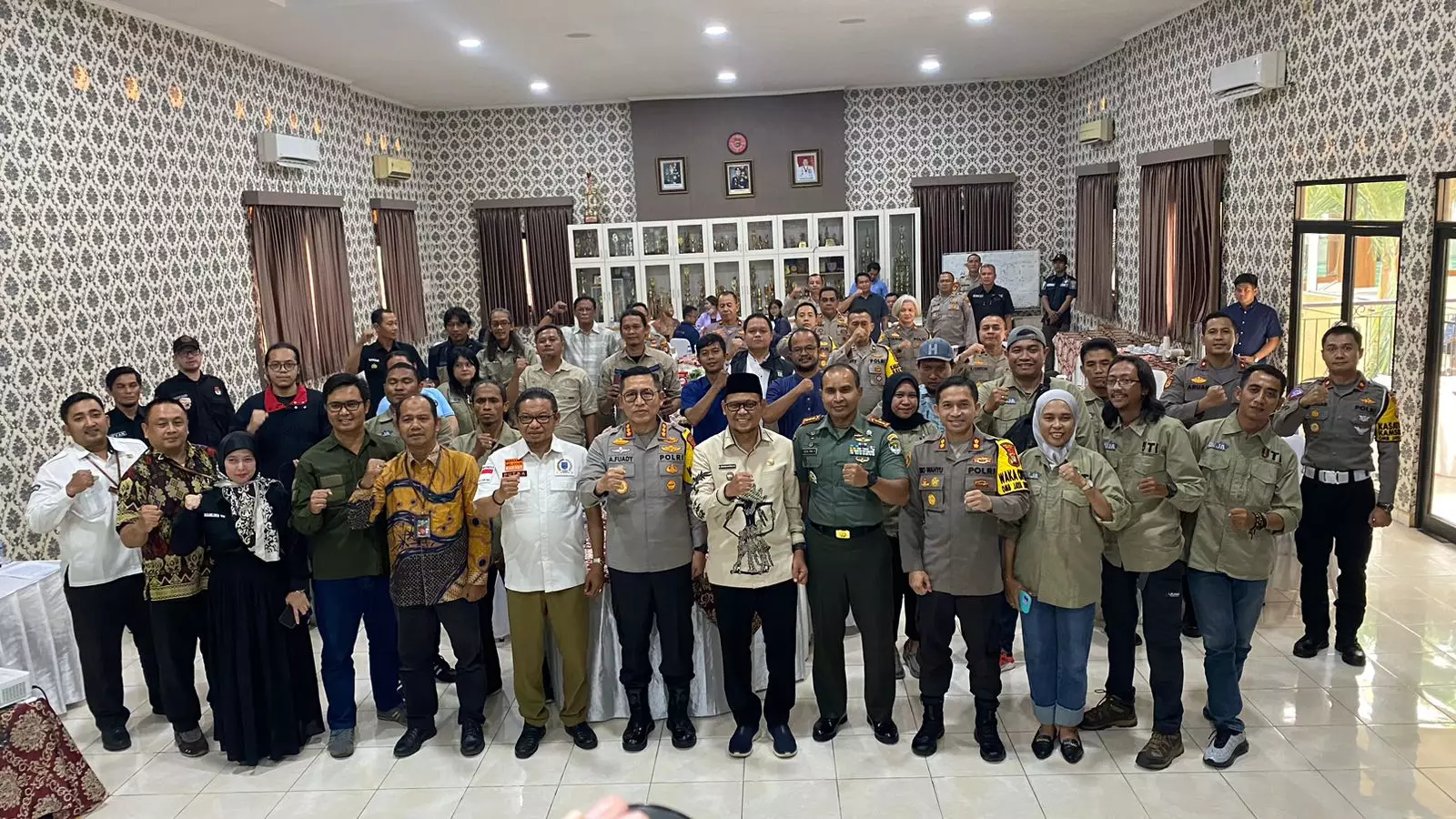 Tegas Tolak Hoaks, Komitmen Bang Imam Bersama Para Stakeholder