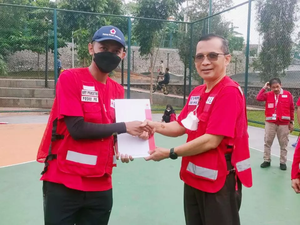 24 Relawan Terima Penghargaan, Staf PB PMI Depok: Semoga Makin Solid Membantu Masyarakat