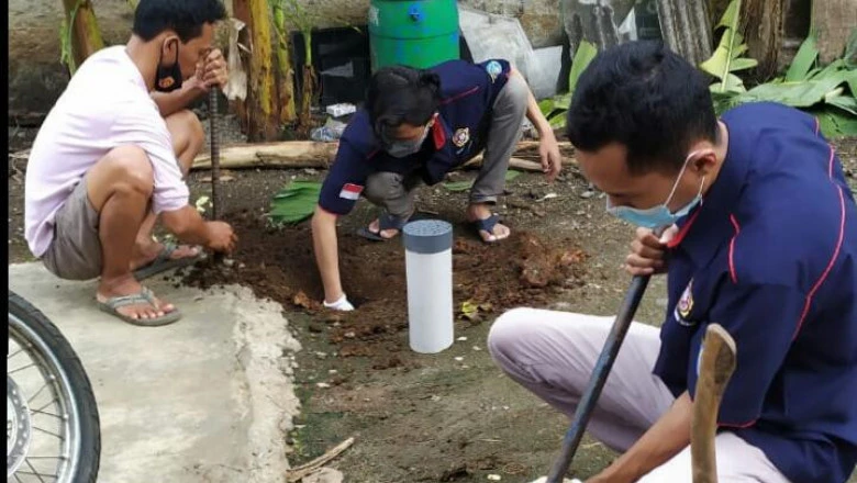 Katar Serua Buat 150 Lubang Biopori di Tiga RW