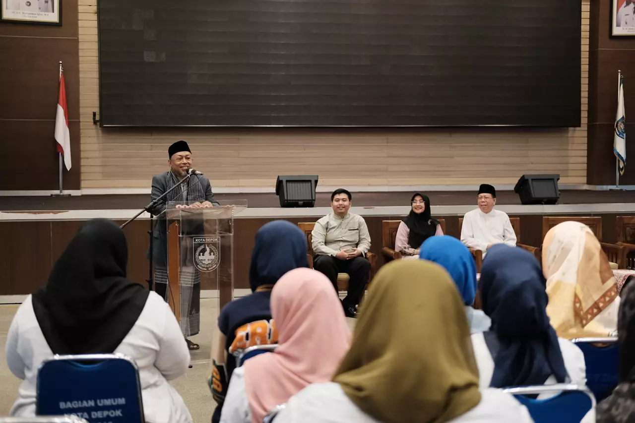 Diskominfo Depok Gelar Pembinaan Karakter Pegawai dan Santunan Anak Yatim