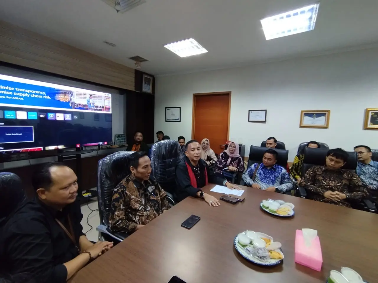 Pelajari Infrastruktur Digital, Diskominfo Tabalong Sambangi Depok