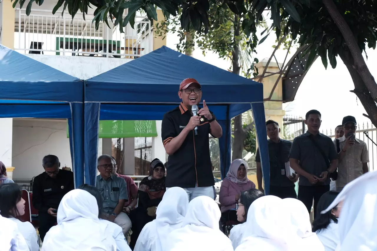 Wakil Wali Kota Sosialisasikan Perekaman KTP-el ke Siswa SMA Negeri 1 Depok
