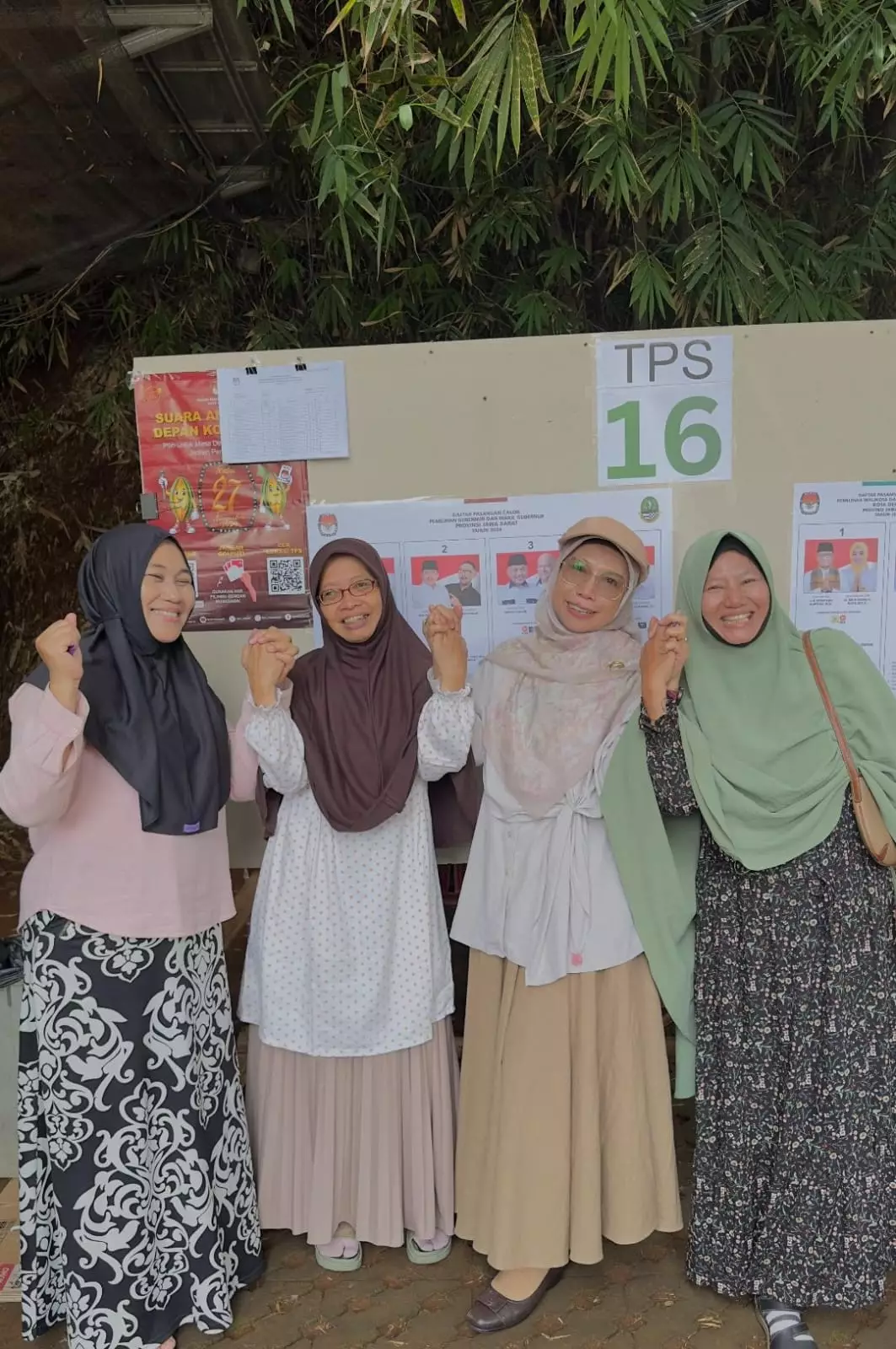 Pantau Langsung Pilkada 2024, Bunda Elly: Mudah-mudahan Menjadikan Depok Berkah