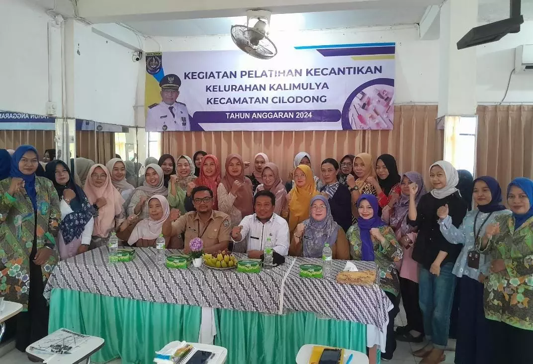 Usai Ikuti Pelatihan Kecantikan, Warga Kalimulya Didorong Praktik Langsung