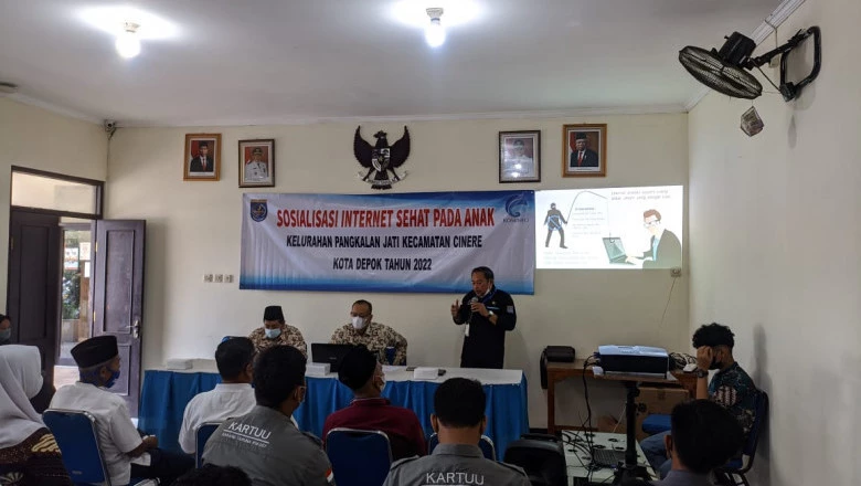 Diskominfo Depok Sosialisasikan Internet Sehat Bagi Anak-anak di Pangkalan Jati