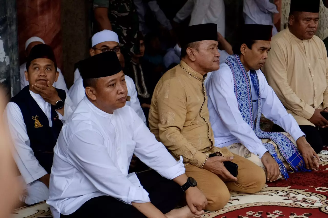 Sekda Depok Hadiri Khutbah Jumat dan Tausiyah Bersama Ustad Abdul Somad