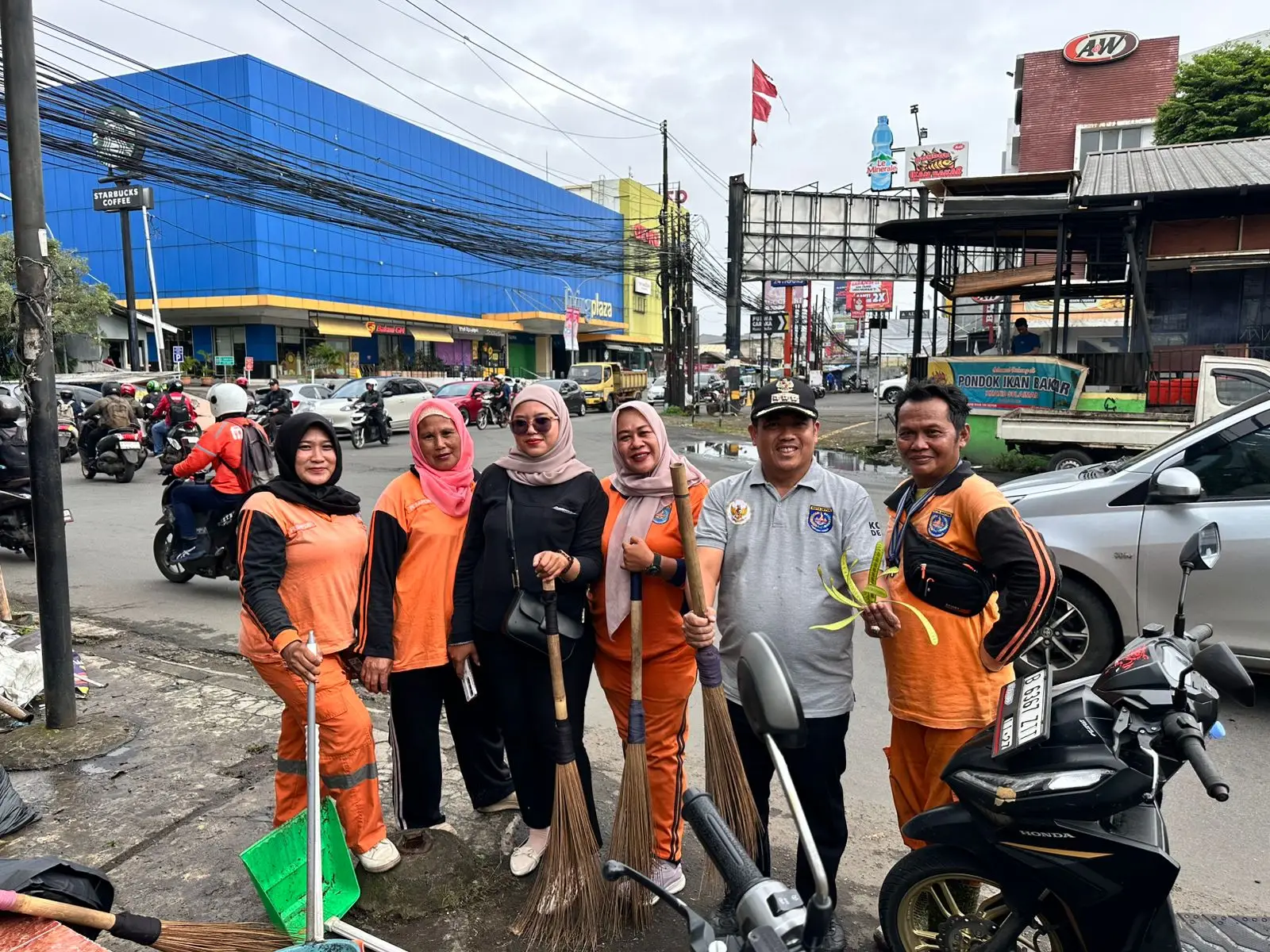 Antisipasi Banjir, Camat Cinere Tekankan Pentingnya Kebersihan Lingkungan