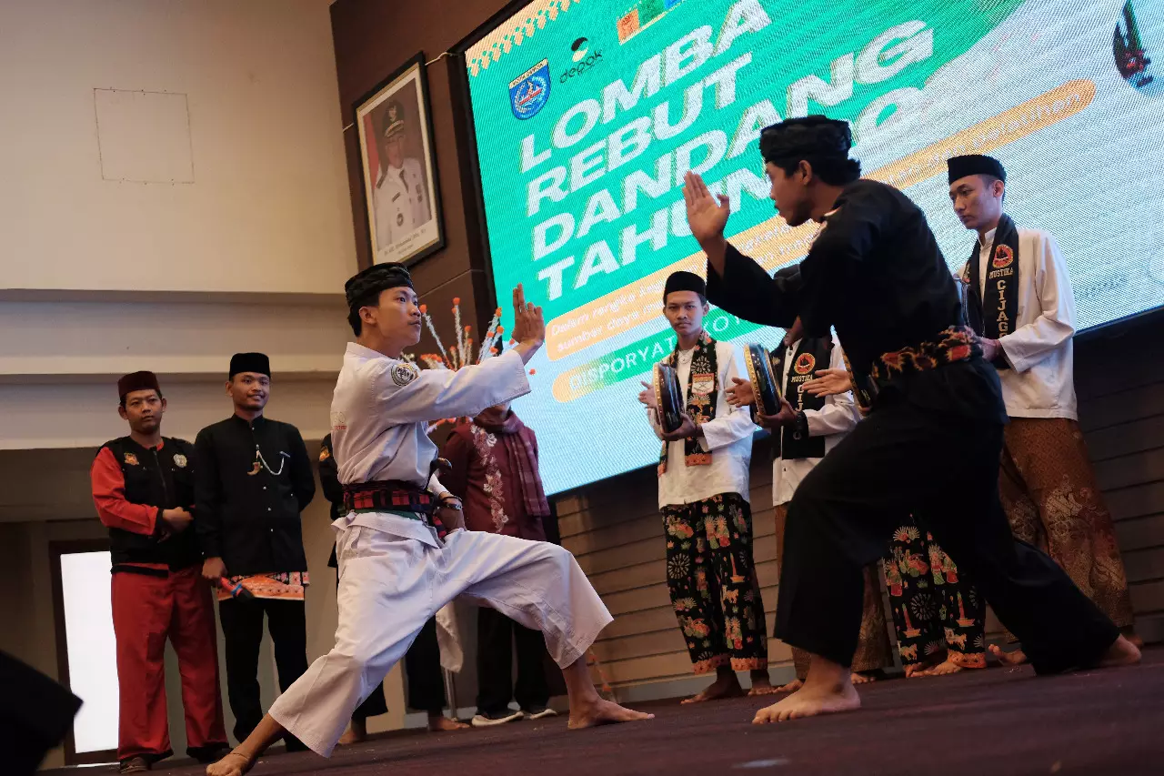 Lewat Lomba Rebut Dandang, Disporyata Kenalkan Budaya Betawi Depok
